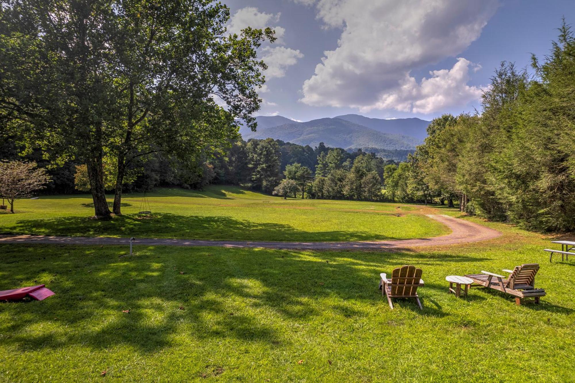 Lodge At Mount Mitchell Busick 외부 사진